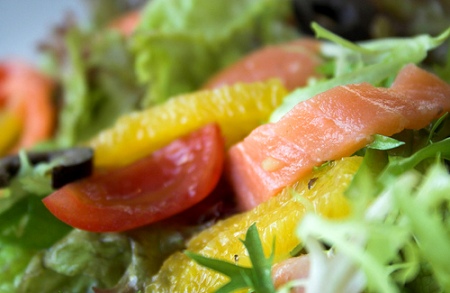 insalata-di-salmone-e-avocado-alla-rucola