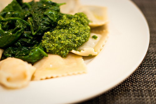 ravioli al pesto di spinaci