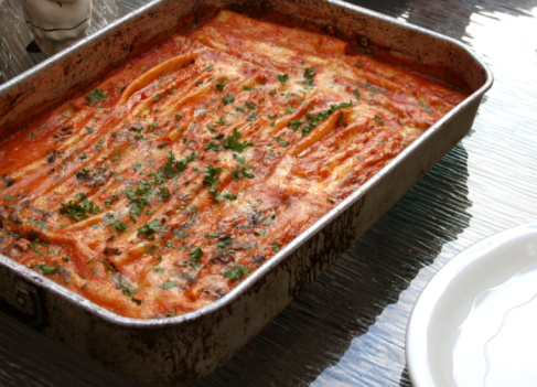 pranzo pasqua lasagne melanzane e pesto