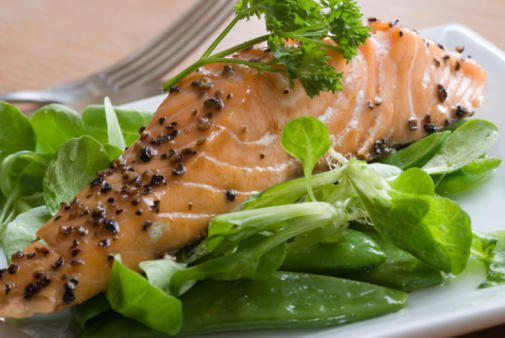 salmone forno farcito spinaci