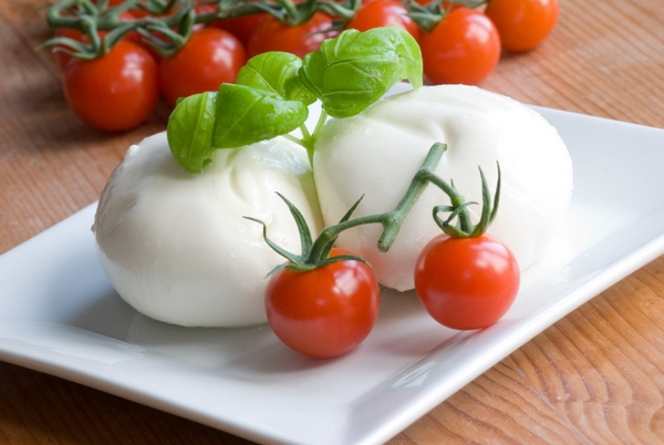 panini mozzarella pomodoro