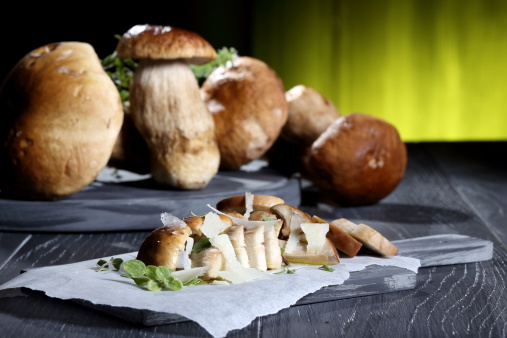 Insalata  funghi porcini crema grana Prova Cuoco