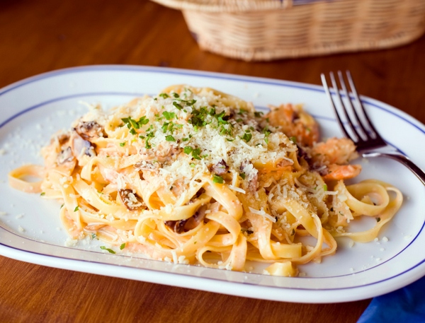 tagliatelle gamberi e funghi