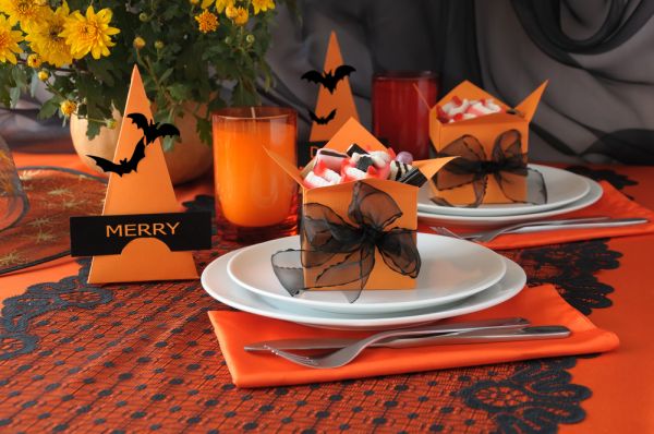 4 idee per decorare la tavola di Halloween