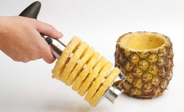 Sbuccia ananas