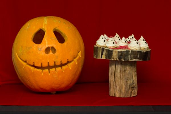 crumble, zucca, 4 decorazioni Halloween fare con cibo