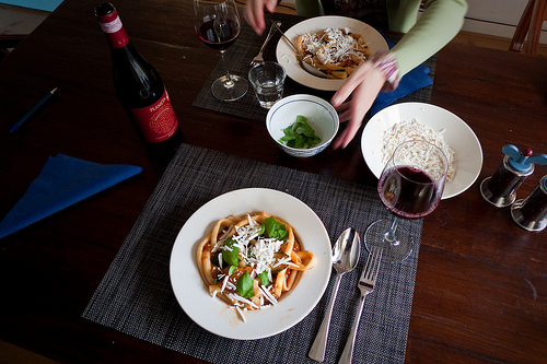 ricette pasta norma variante con pomodorini ciliegini