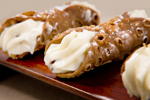 ricette dolci cannoli siciliani