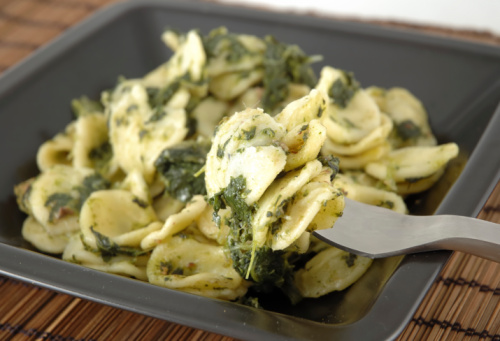 orecchiette cime rapa acciughe cucina natale puglia