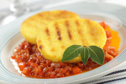 polenta fritta ragù piatto completo invernale