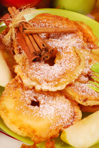 Frittelle mele ananas non solo carnevale