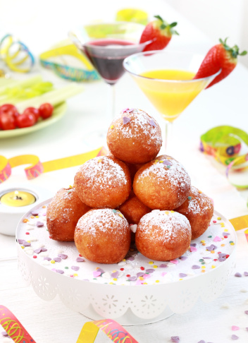 Frittelle ricotta noci Carnevale