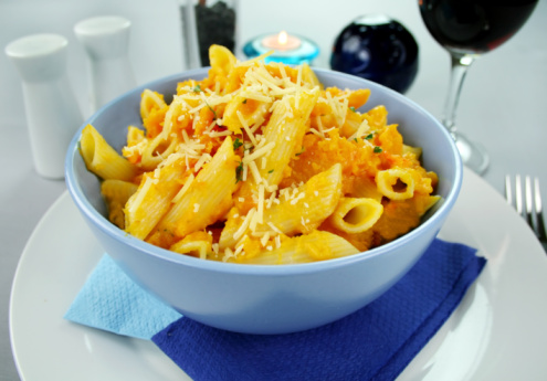 Pasta zucca coriandolo