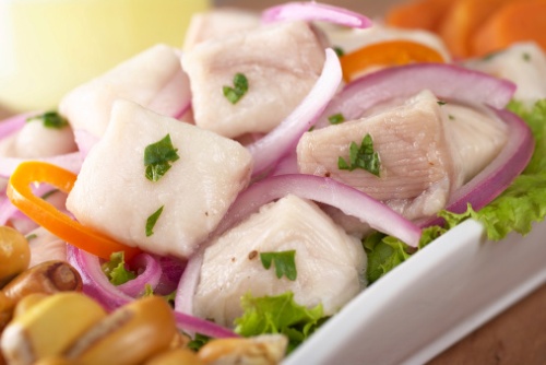 palombo ricette pesce semplici veloci insalata cipolle