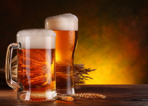 Birra calorie proprietà ed effetti collaterali