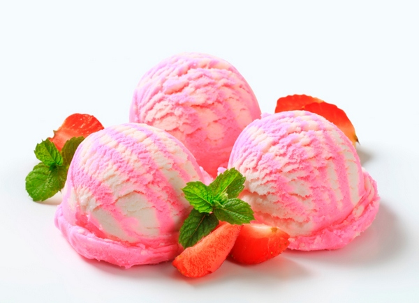 gelato fragole senza gelatiera