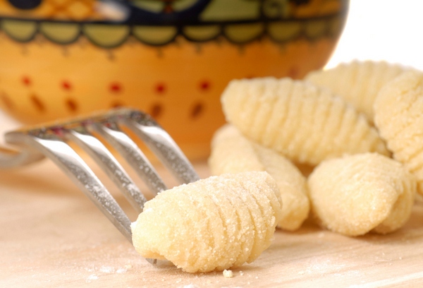 gnocchi vongole pesto spinaci