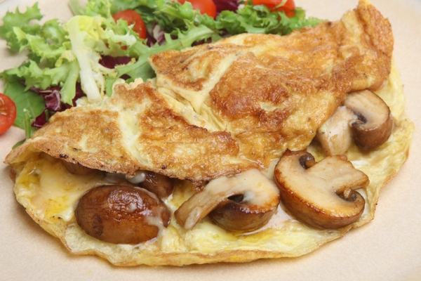 omelette funghi formaggio