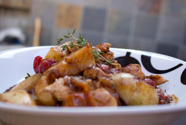 Carne alla pizzaiola con patate ricetta