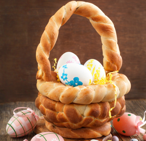 Cestino di pane per Pasqua