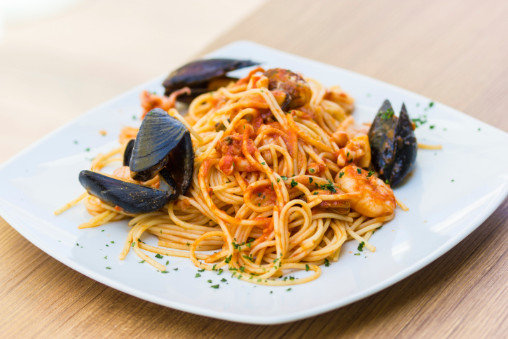 Spaghetti allo scoglio cartoccio ricetta