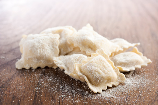 Ravioli al pesto di nocciole e mascarpone