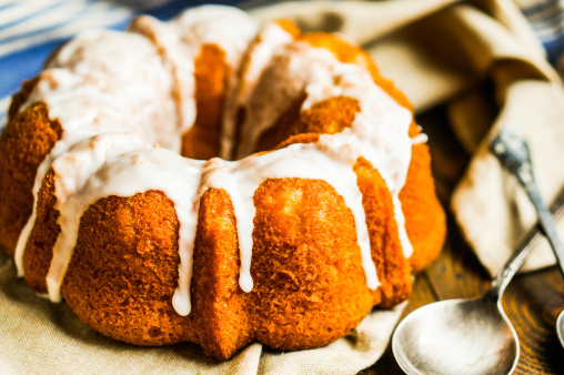 Ciambella al cioccolato bianco