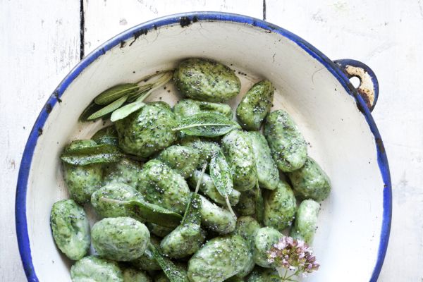 Gnudi di ricotta e spinaci