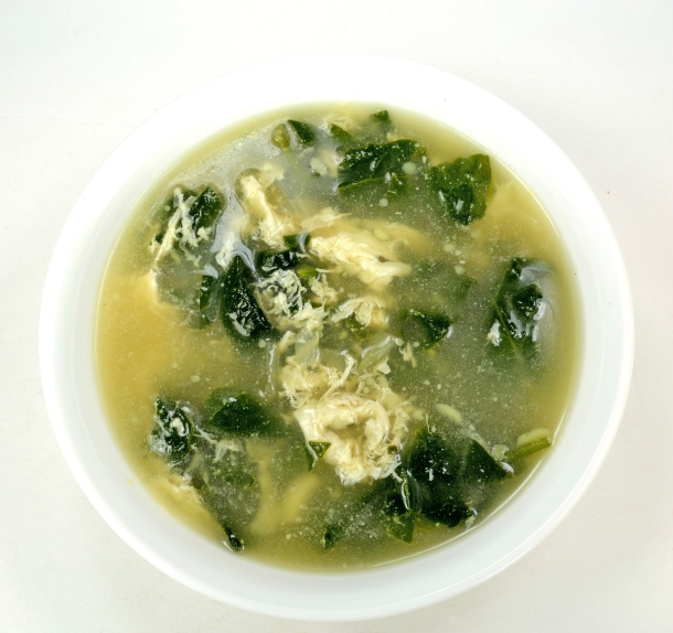 Zuppa spinaci uova
