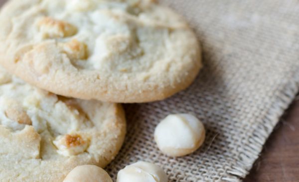 Biscotti al cioccolato bianco