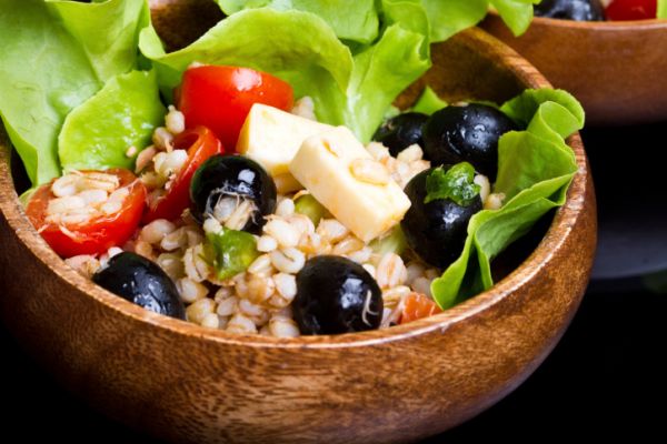 Insalata farro vegetariana