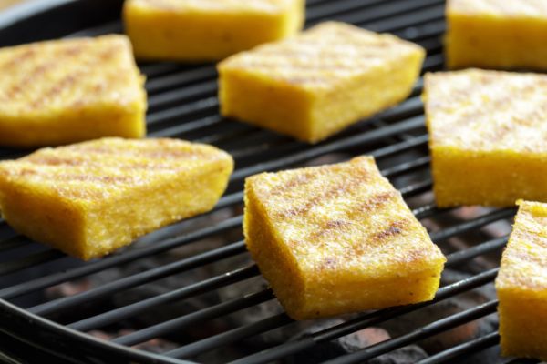 Polenta grigliata funghi timo