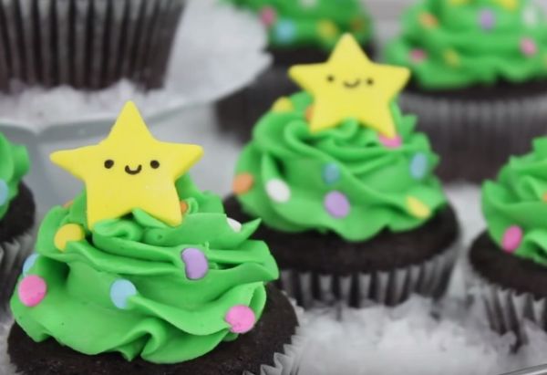 Come fare cupcake albero di Natale video tutorial facile