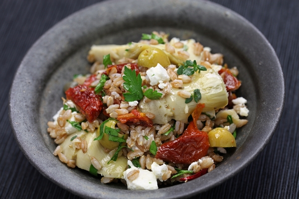 insalata tiepida farro quinoa verdure
