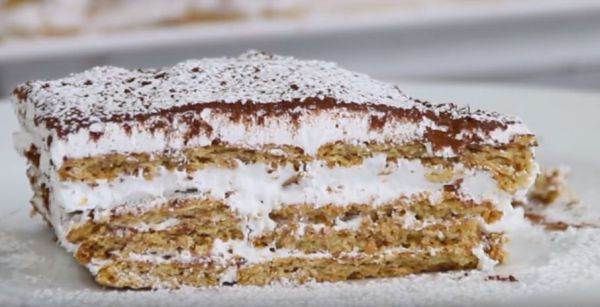 Semifreddo veloce con 4 ingredienti (VIDEO)