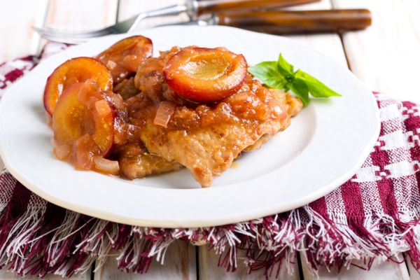 Petto di pollo alle susine