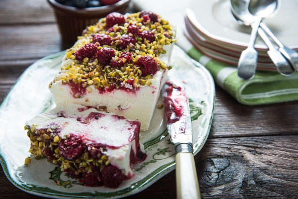 semifreddo yogurt frutti bosco