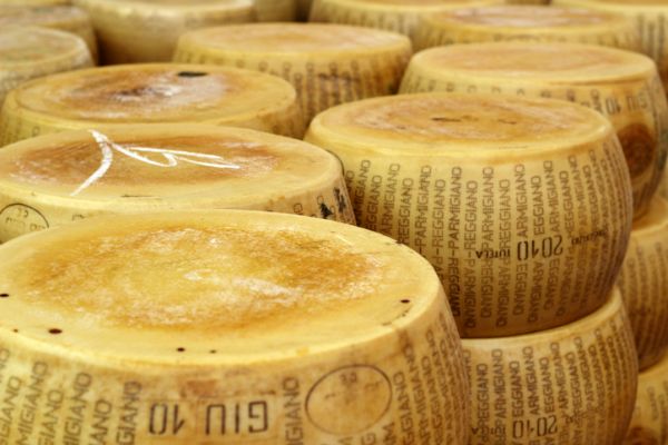 Crème brulé , Festa del Parmigiano Reggiano di Montagna, 14-17 Luglio a Pellegrino Parmense