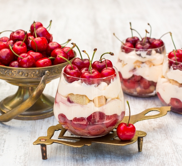 tiramisù con le ciliegie