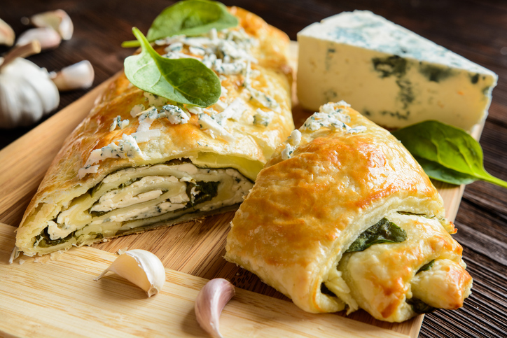 strudel salato con spinaci e ricotta