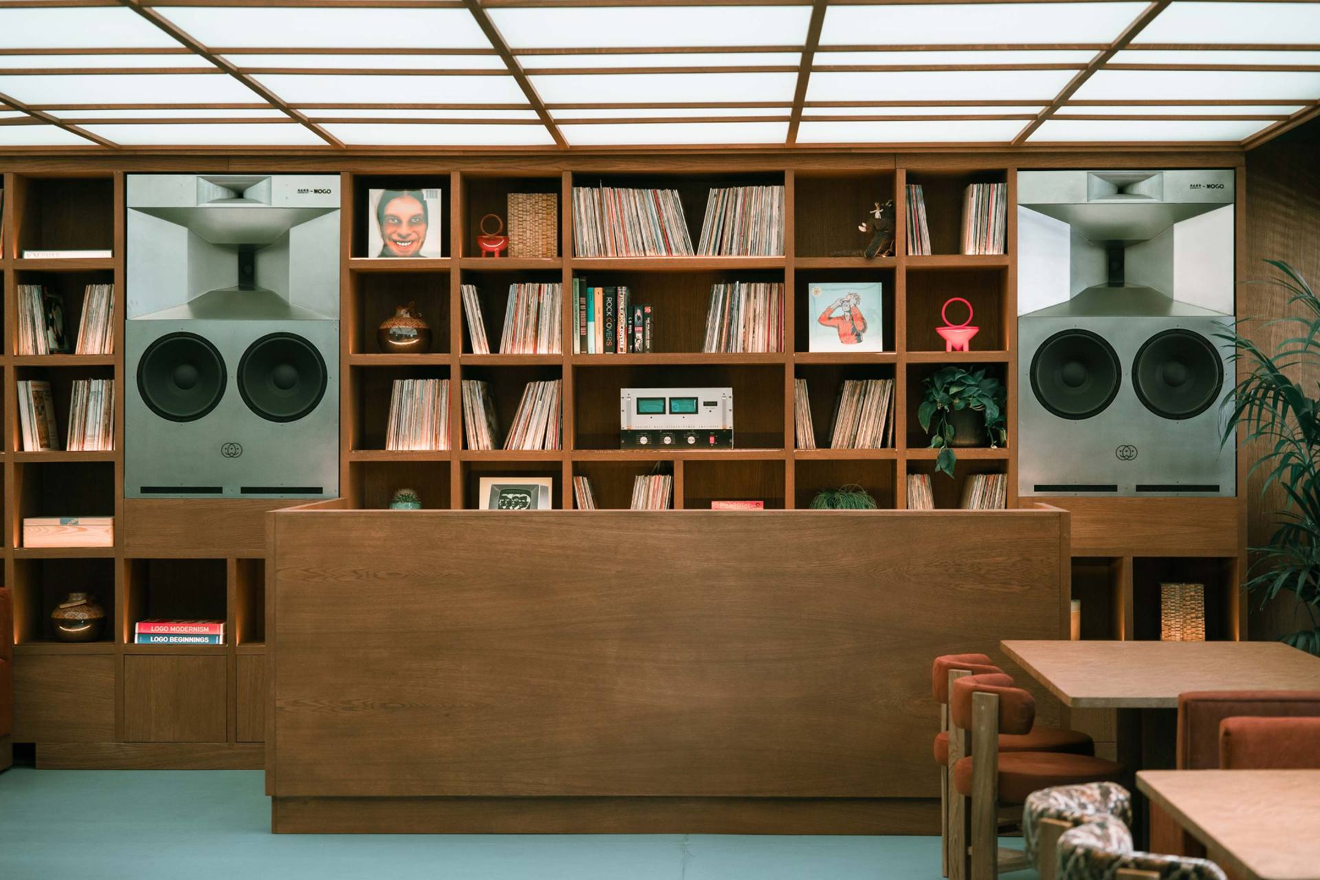 Onda Listening Bar